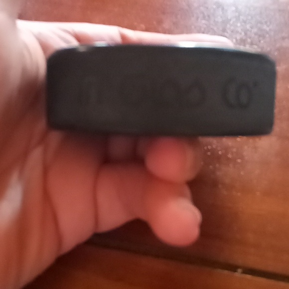 Rockford Icehogs hockey puck - Picture 3 of 4